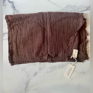 Laude the Label Brown Bubble Gauze Cotton Scarf NWT – Boho Fringe Wrap